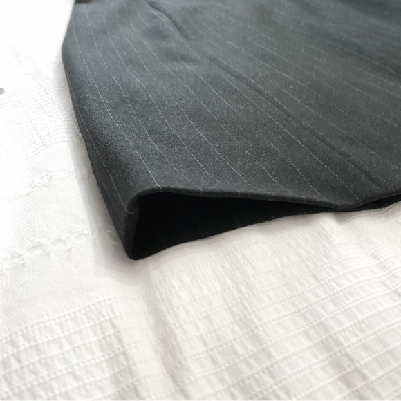 Lk BENNETT VINTAGE  DARK GREY PINSTRIPES SLEEVELESS SHEATH FORMAL DRESS - Picture 10 of 10